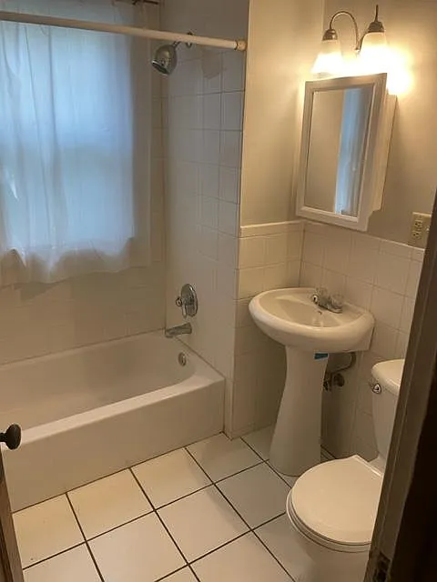 1 bed, 800 sqft, $1,095 — Photo 4