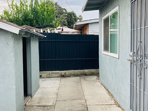 3rd image of 3620 Norton Ave #3-C