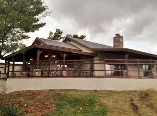 420 S Cody Loop Rd, Oracle, AZ 85623