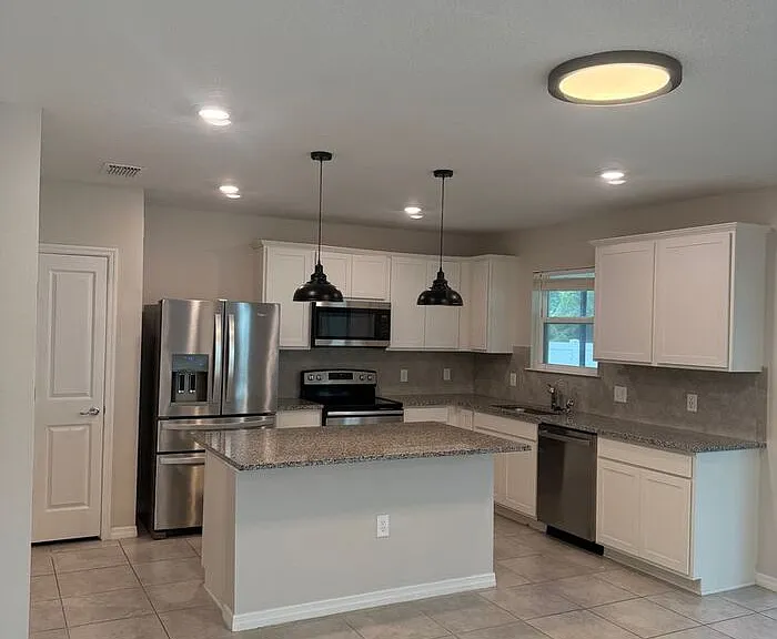 1042 Michelangelo Ln — Photo 8