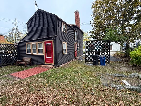 3rd image of 315 Maplewood Ave #B