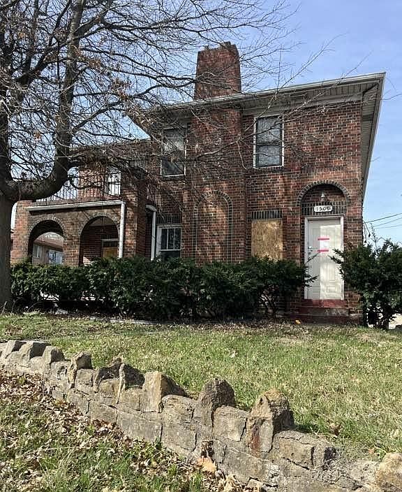 1st image of 1500 Woodland Blvd