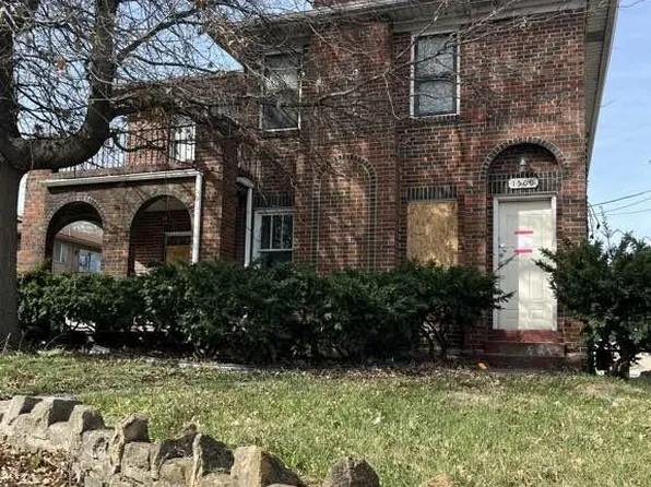 1500 Woodland Blvd, Kansas City, KS 66106