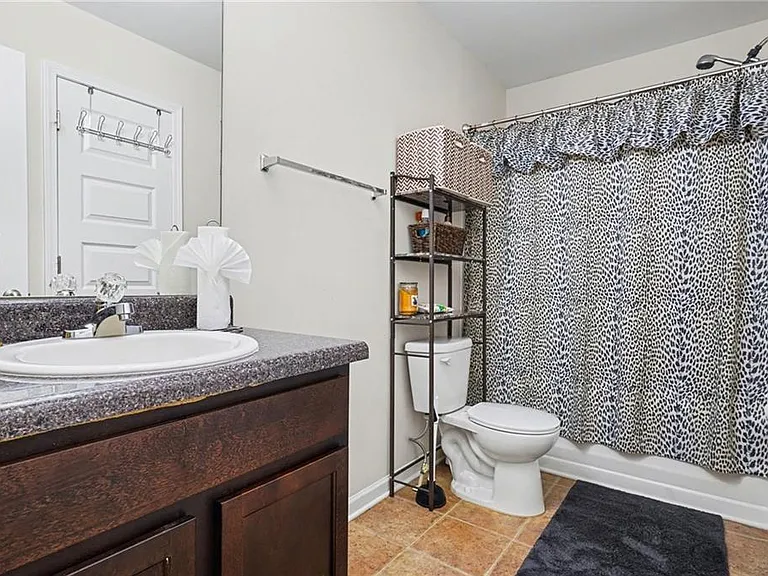 1241 England Ter — Photo 19