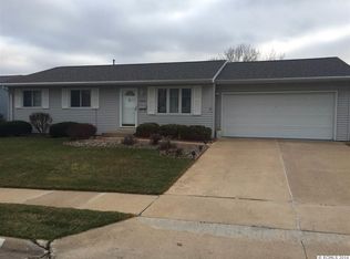 3840 Andrea St, Dubuque, IA 52002