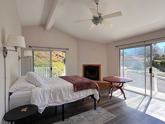 3rd image of 630 Dolores Dr