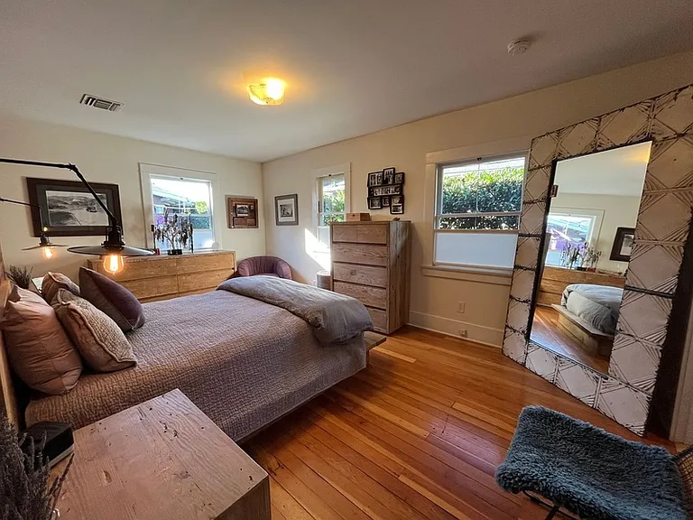 1315 N McCadden Pl #1 — Photo 15