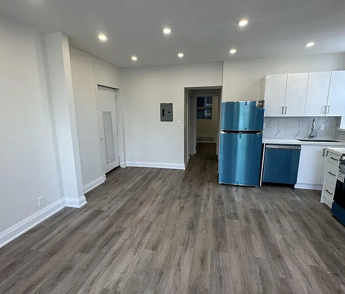 3 William St #3 — Photo 1