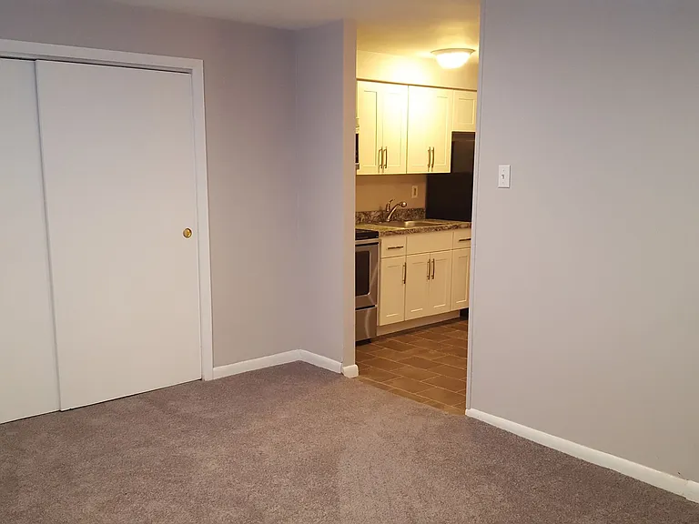 441 Ford St — Photo 18