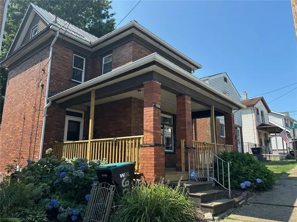 606 E 8th Ave, Tarentum, PA 15084