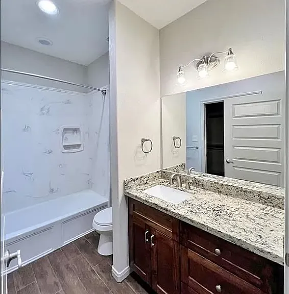 4334 W Plum St — Photo 11