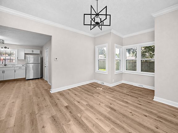3rd image of 2223 N 6th St