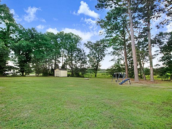 5th image of 118 Doris Dr