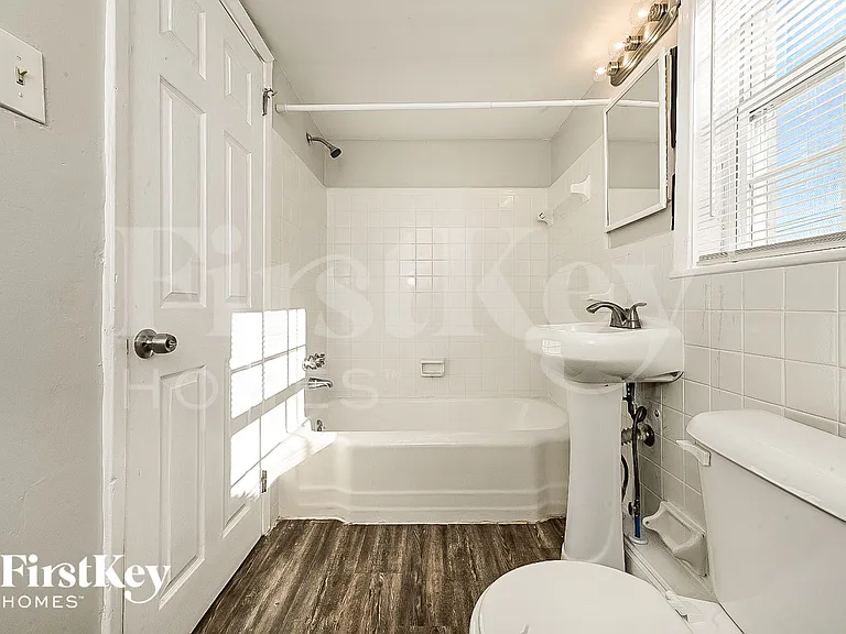 2216 Clanton Ter — Photo 12