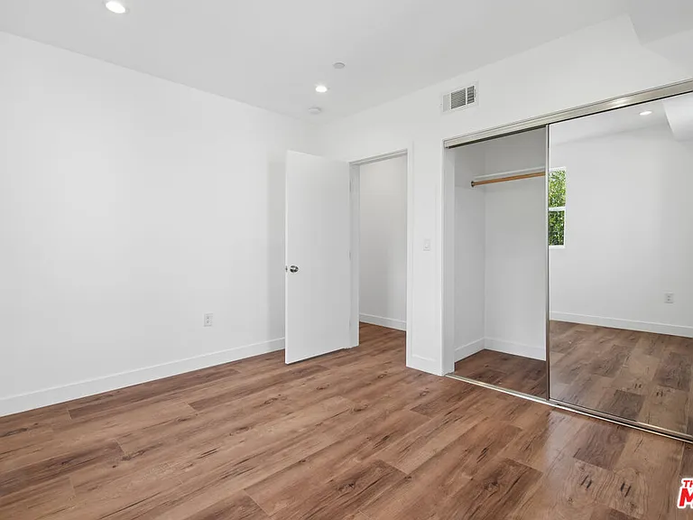 6334 1/2 Beck Ave — Photo 8