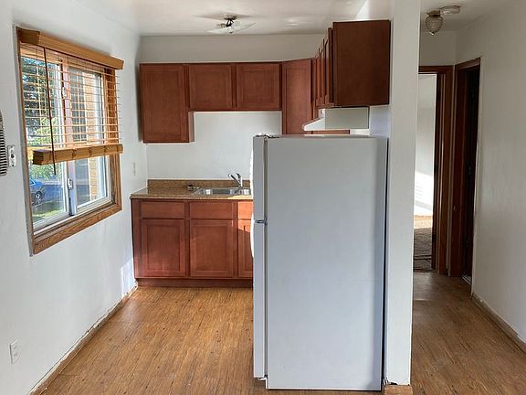 3rd image of 35 33rd St W #204