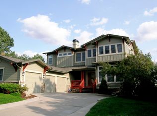 7328 Woodglen Pl, Castle Pines, CO 80108