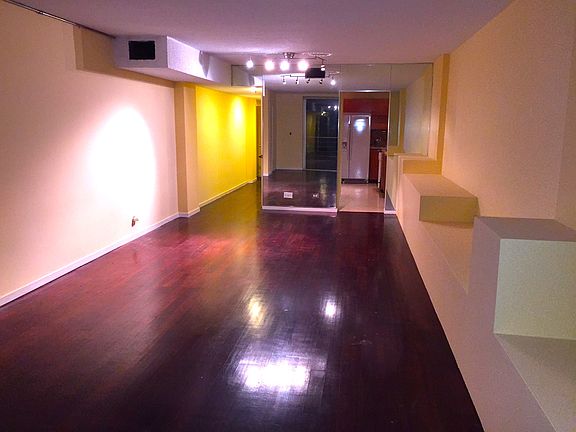 2nd image of 3660 NE 166th St APT 809
