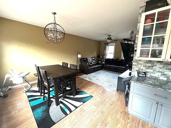 4th image of 6575 Pine Lake Dr