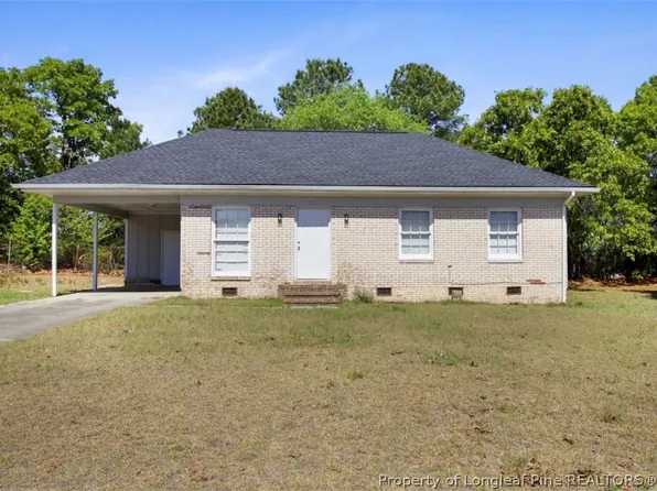 818 Grambling Ct, Fayetteville, NC 28311