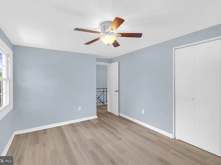 2807 Folsom Ln — Photo 23