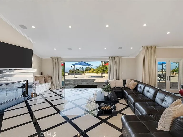 21 Coveview Dr — Photo 14