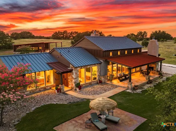 1509 County Road 326, Bertram, TX 78605