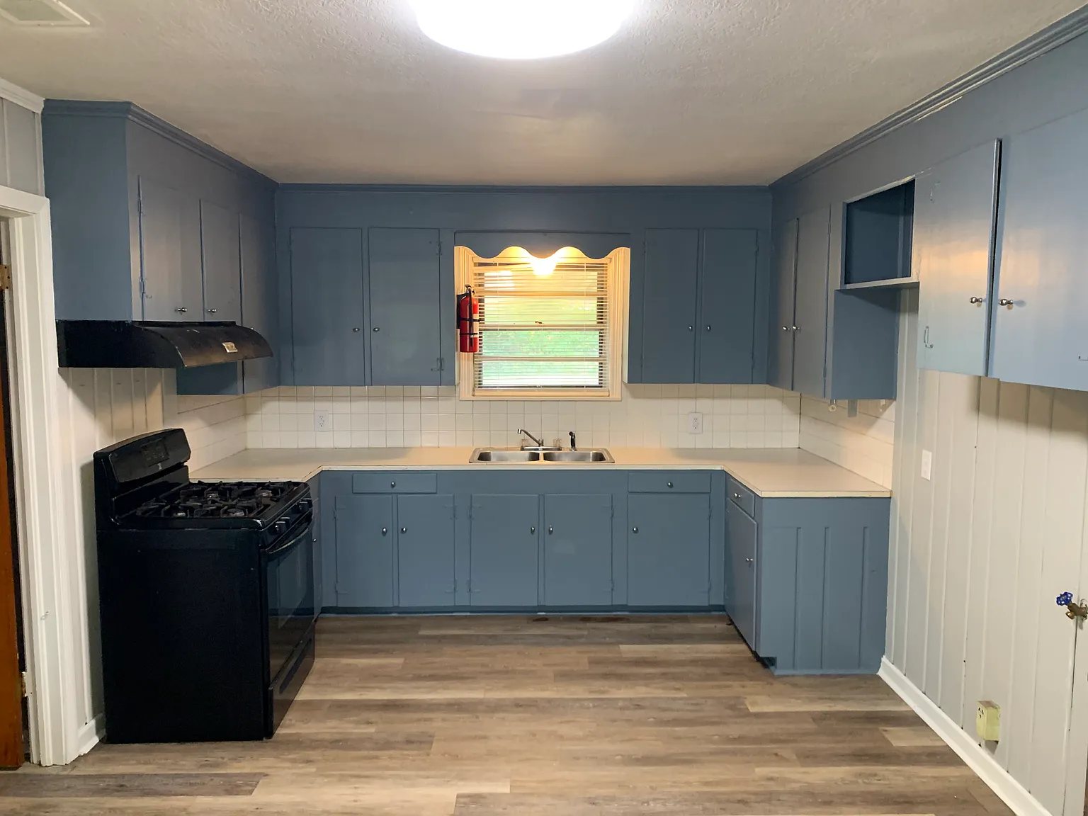 4 bed, 1743 sqft, $1,800 — Photo 2