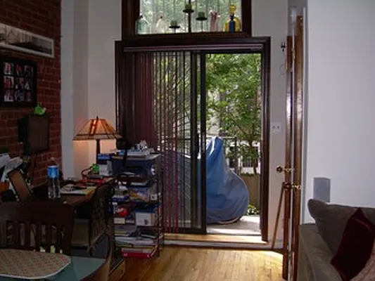 Rented by City Connections Realty | media 104