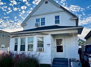114 Cable St, Buffalo, NY 14206