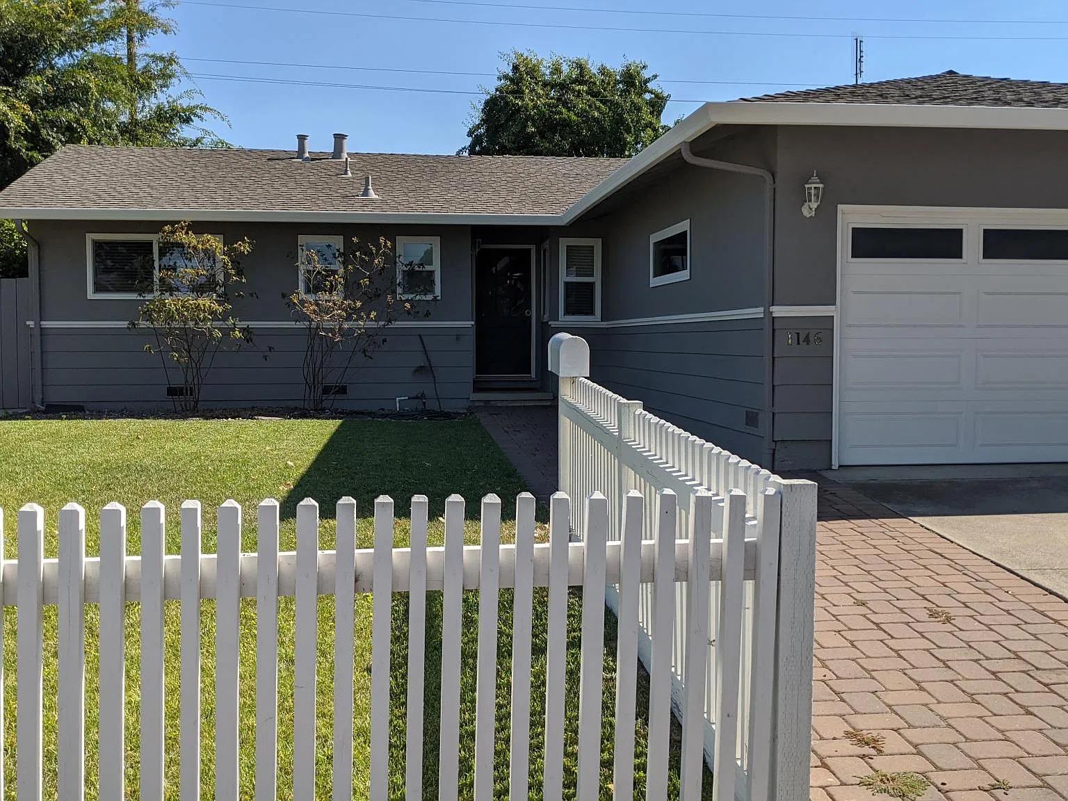 1146 W Iowa Ave — Photo 2