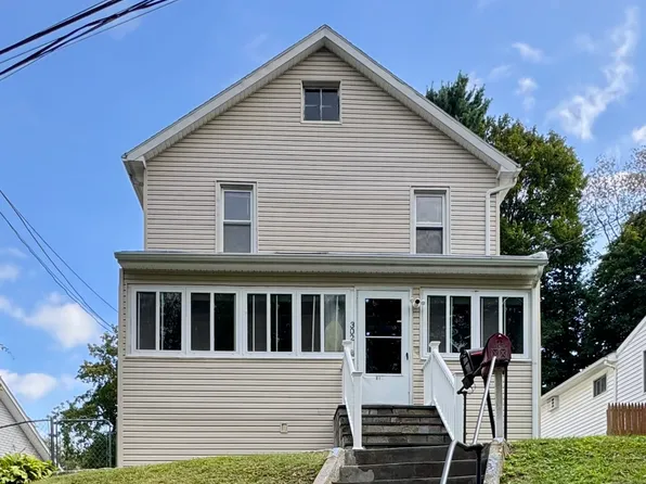 302 Lakeview Avenue, Waterbury, CT 06705