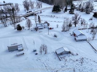 1549 Doyle Rd, Loyalist, ON K0H1G0