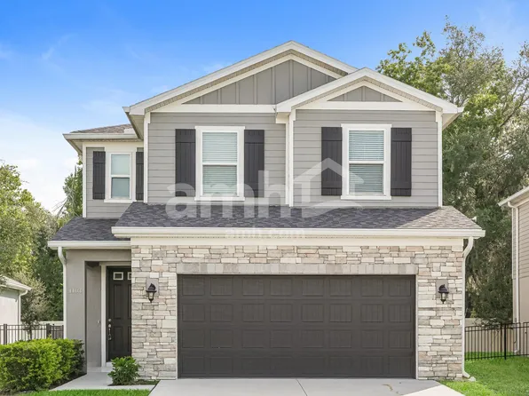 1103 Walden Pond Dr, Plant City, FL 33563