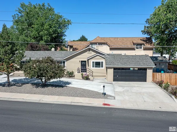 1475 Hunter Lake Dr, Reno, NV 89509