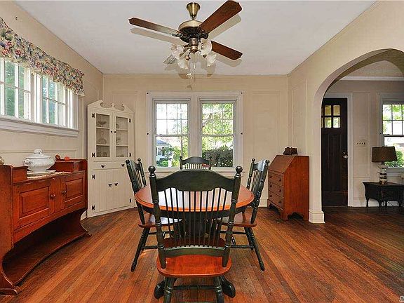 5th image of 70 Spruce Ave