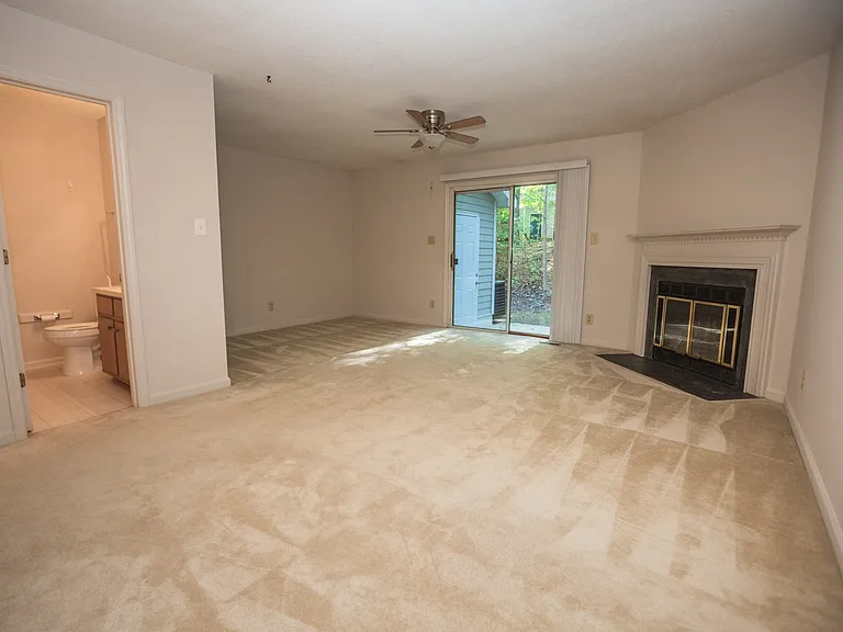 15 Alamo Ct #B — Photo 6