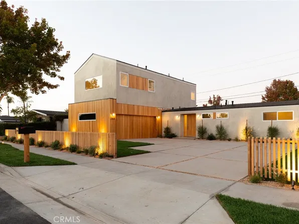 288 E Bay St, Costa Mesa, CA 92627