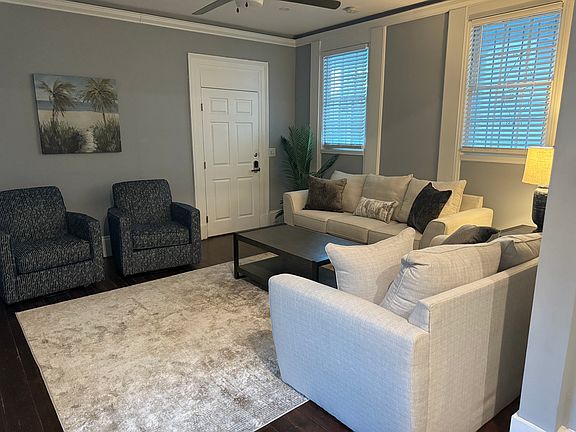 Living Room toward Entrance