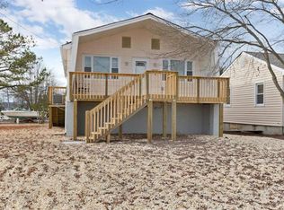 101 Mermaid Rd, Toms River, NJ 08753