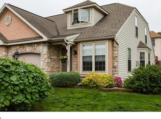 141 Talon Dr, Ephrata, PA 17522