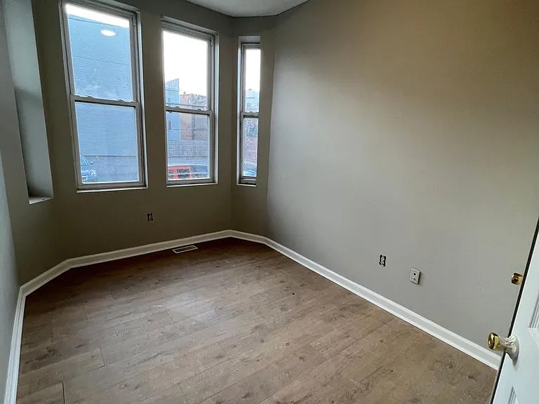 4051 Baring St — Photo 22
