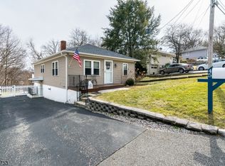 45 Decker Rd, Butler, NJ 07405