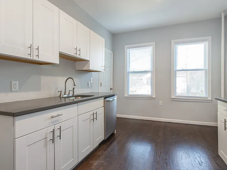 69-71 Harrison Ave #1L — Photo 8