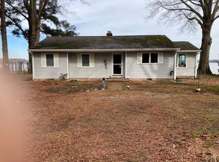 1198 Queenstown Rd, Lancaster, VA 22503