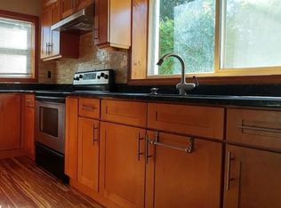 5 Leary Rd, Enfield, CT 06082