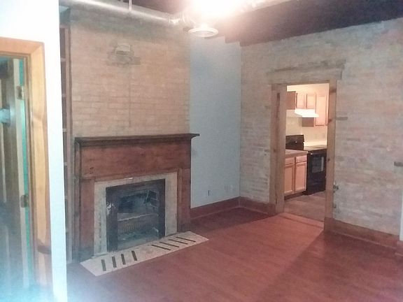 2nd image of 1610 Hughes St #2