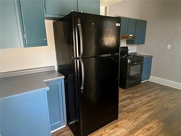 5th image of 804 N Osage St