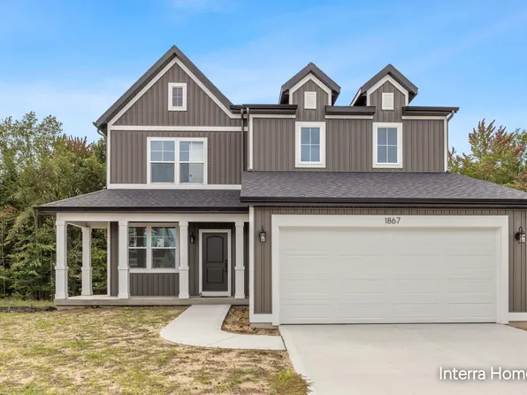 1867 Lowe Dr #13, Spring Lake, MI 49456