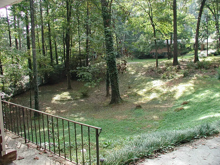 4179 Shawnee Ln NE — Photo 22